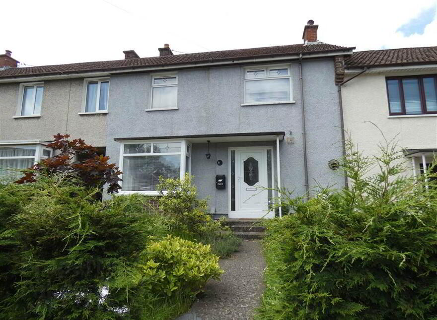 12 Whincroft Road, Braniel, Belfast, BT5 7JZ photo