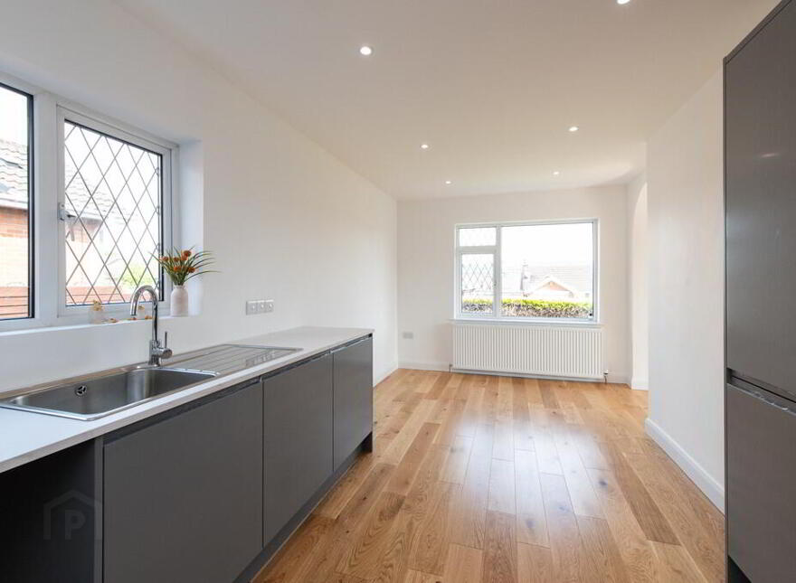 106 Fairview Road, Newtownabbey, BT36 6QN