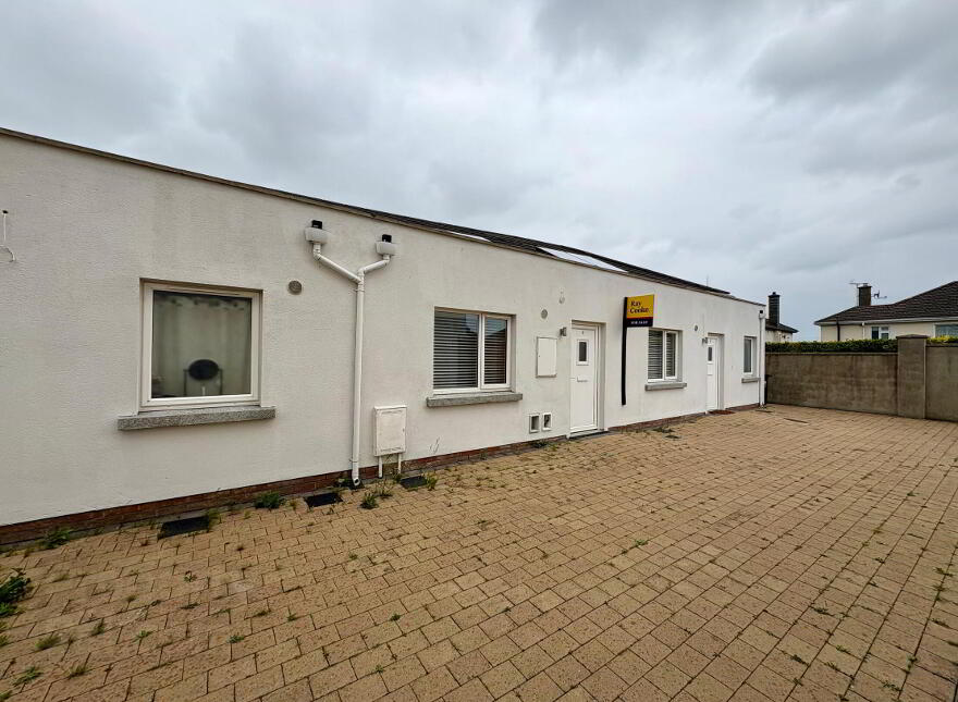 4 Windmill Avenue, Rathcoole, Dublin, D24KC5D photo