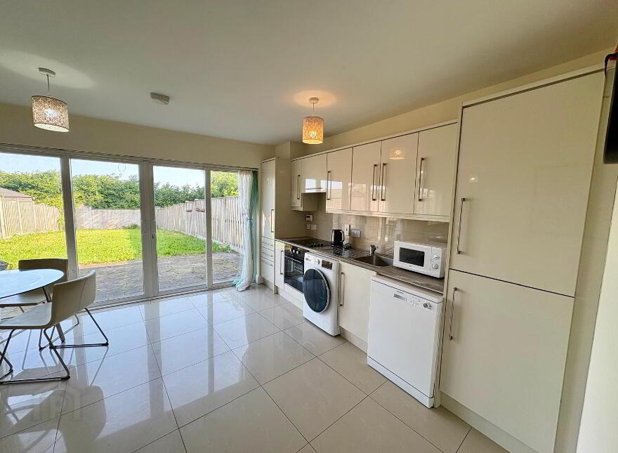 4 Windmill Avenue, Rathcoole, Dublin, D24KC5D