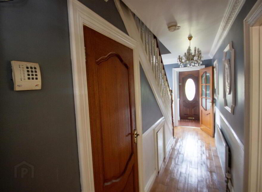 8 Kestrel Grange, Stewartstown Road, Belfast, BT17 0FF