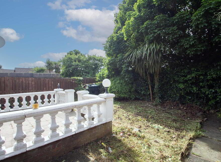 8 Kestrel Grange, Stewartstown Road, Belfast, BT17 0FF