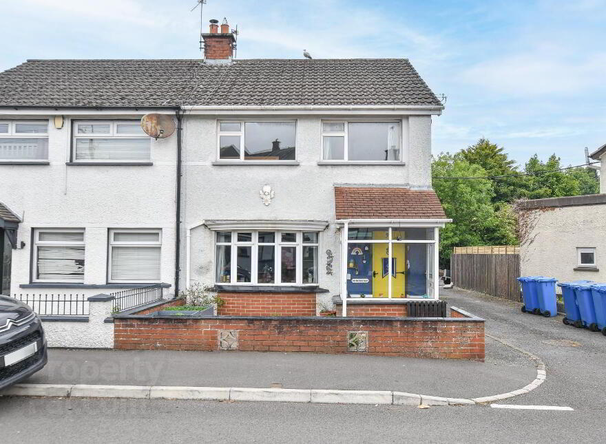 36 Dickson Park, Ballygowan, Newtownards, BT23 6JD photo