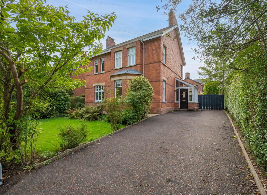 23 Cranmore Park, Belfast, BT9 6JF photo