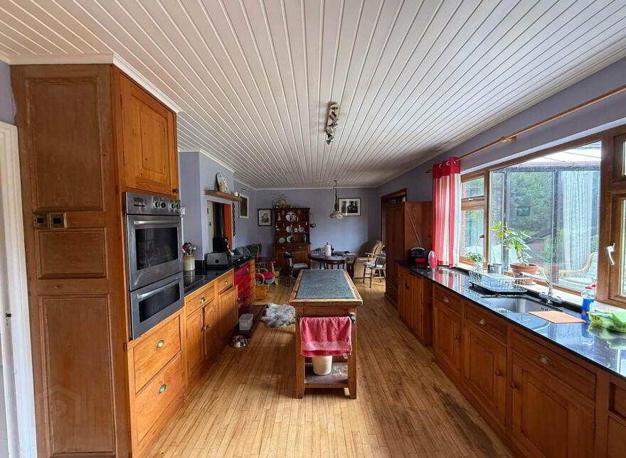 Cooleen, Thomas Street, Clonmel, E91YY42