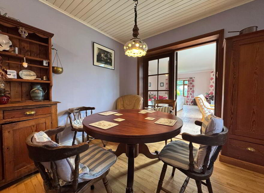 Cooleen, Thomas Street, Clonmel, E91YY42