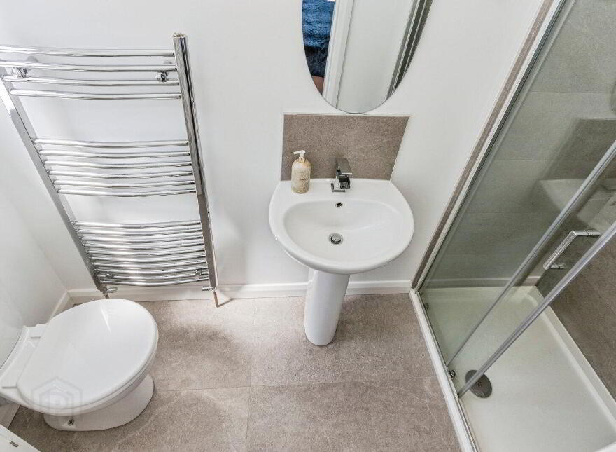 42 Balmoral Road, Bangor, BT19 7XA