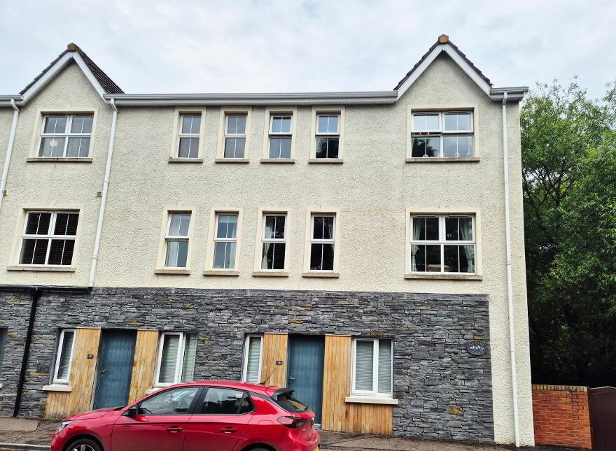 Apt 9 Fountain Court, Circular Road, Coleraine, BT52 1GT photo