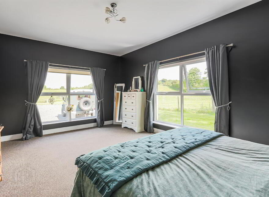 31 Annacloy Road, Downpatrick, BT30 9AE