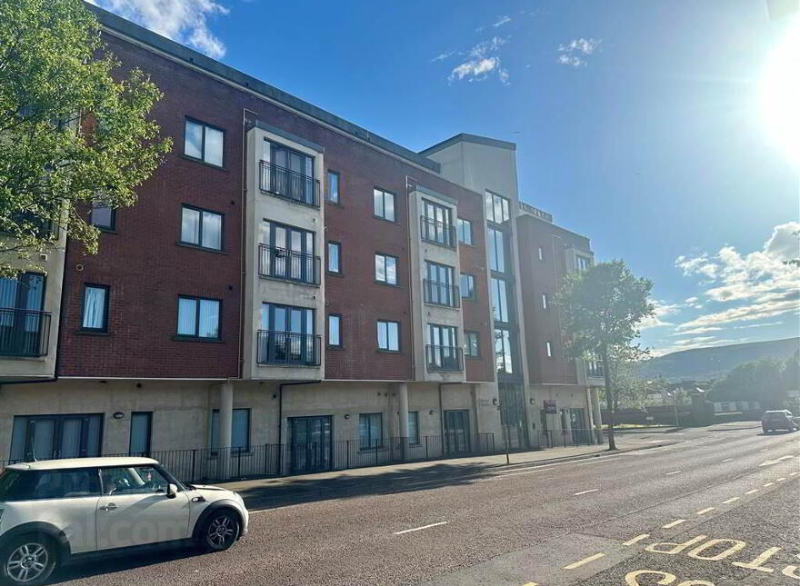 Apt 38, 9 Brown Square, Peter's Hill, Belfast, BT13 2BW photo