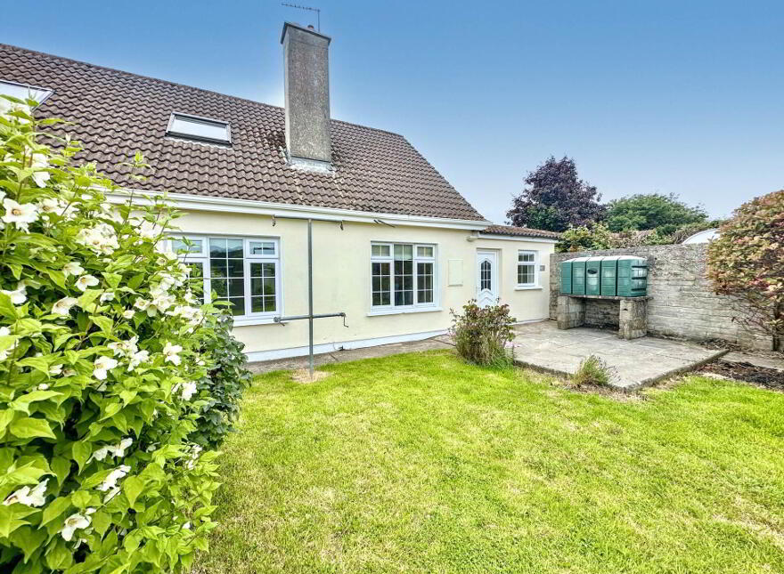 Limerick Road, Charleville, P56PT35