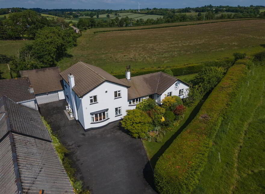 252a & 252b Castlewellan Road, Banbridge, BT32 3SF