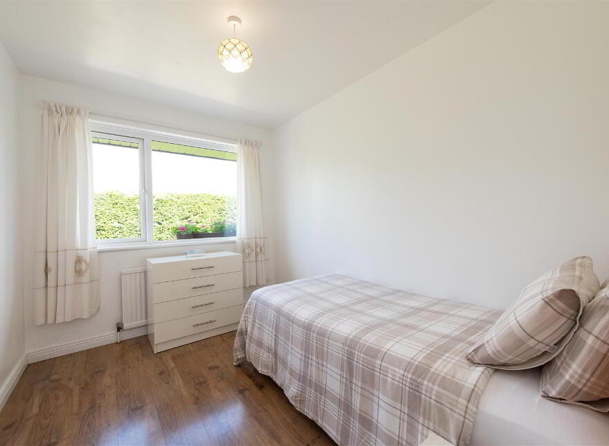 252a & 252b Castlewellan Road, Banbridge, BT32 3SF