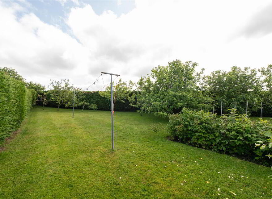 252a & 252b Castlewellan Road, Banbridge, BT32 3SF