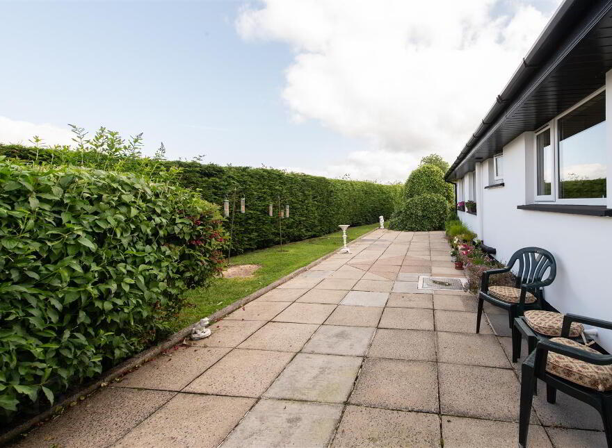 252a & 252b Castlewellan Road, Banbridge, BT32 3SF