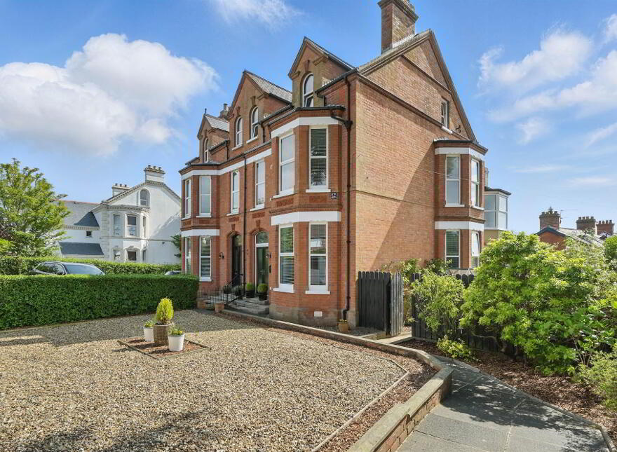 679 Antrim Road, Belfast, BT15 4EG photo