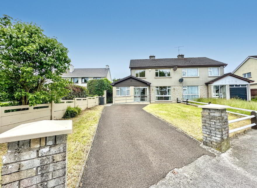 1 The Park, Broomscourt, Charleville, P56A704 photo