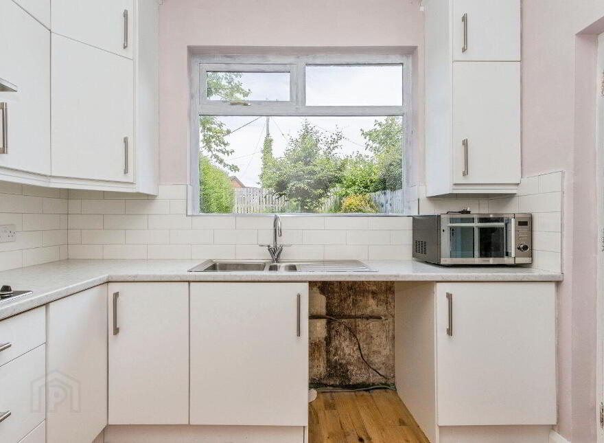 30 Newton Park, Four Winds, Belfast, BT8 6LH