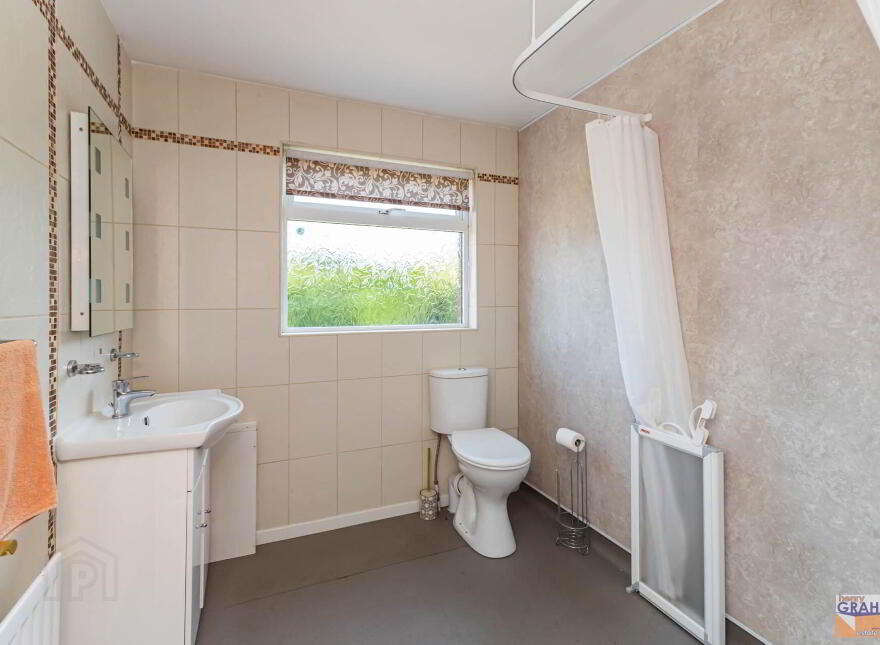 15 Derryvolgie Park, Lambeg, Lisburn, BT27 4DA
