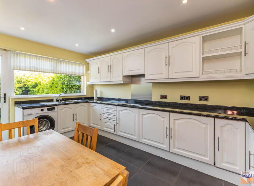 15 Derryvolgie Park, Lambeg, Lisburn, BT27 4DA