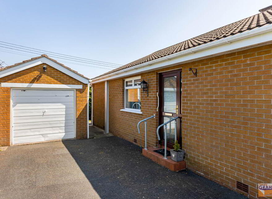15 Derryvolgie Park, Lambeg, Lisburn, BT27 4DA
