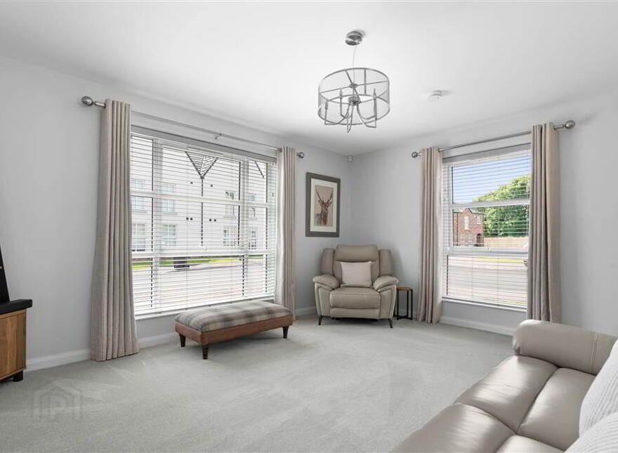 1 The Hollies, Ballymena, BT42 2HR