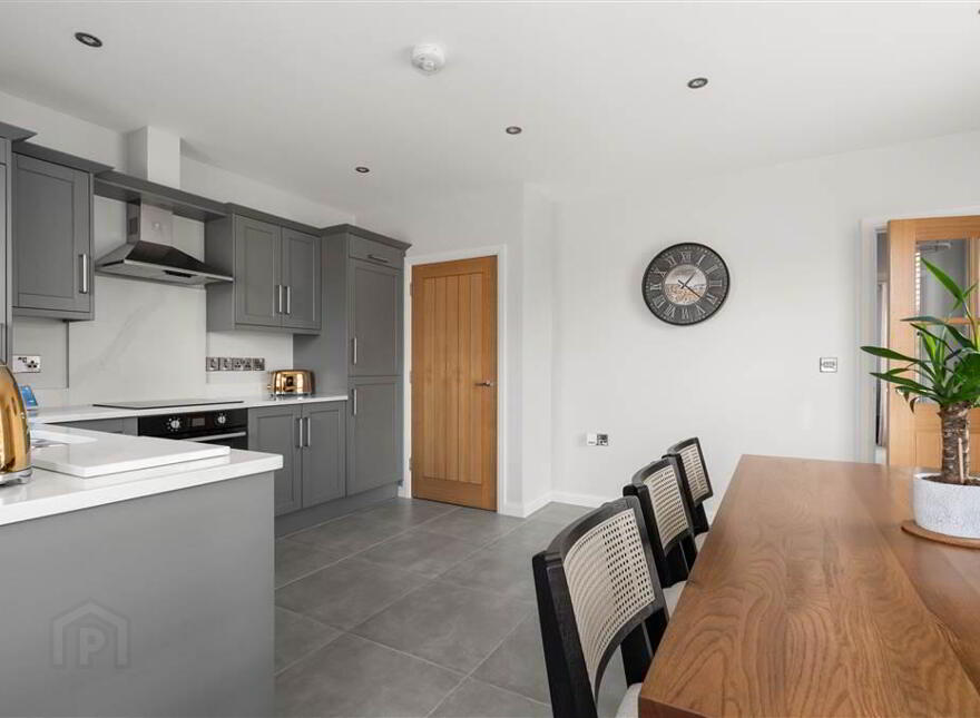 1 The Hollies, Ballymena, BT42 2HR