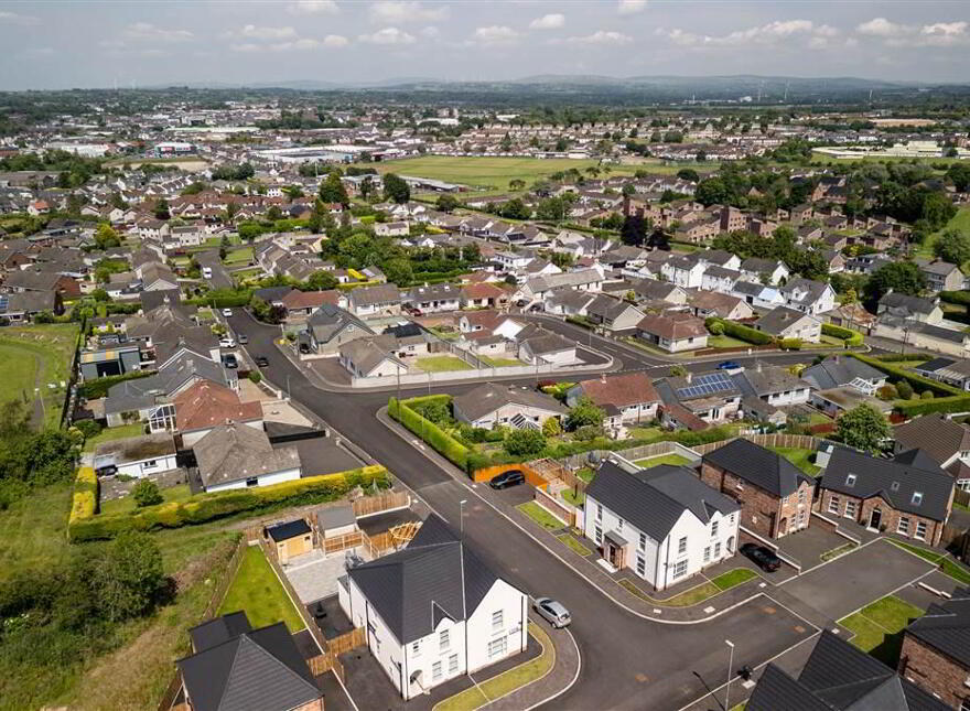 1 The Hollies, Ballymena, BT42 2HR