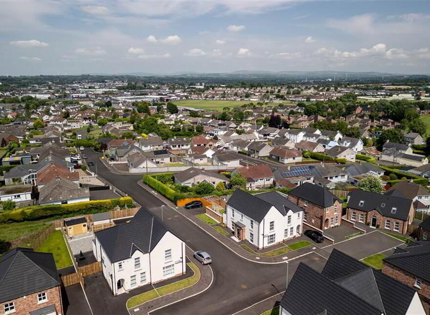 1 The Hollies, Ballymena, BT42 2HR