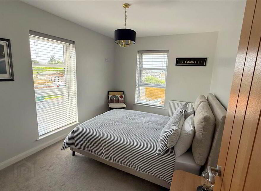 1 The Hollies, Ballymena, BT42 2HR