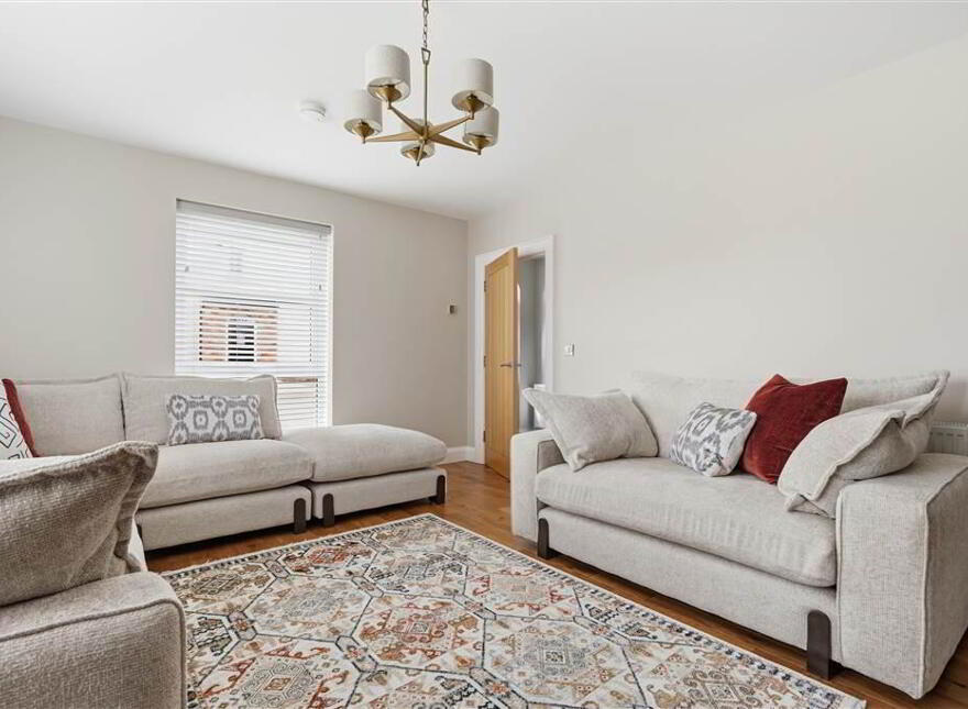 1 The Hollies, Ballymena, BT42 2HR
