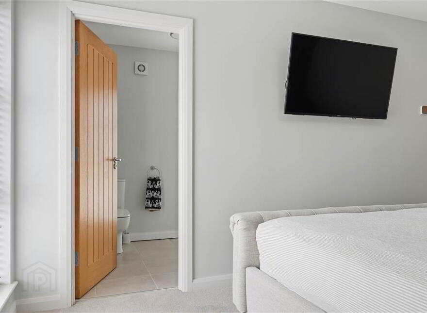 1 The Hollies, Ballymena, BT42 2HR