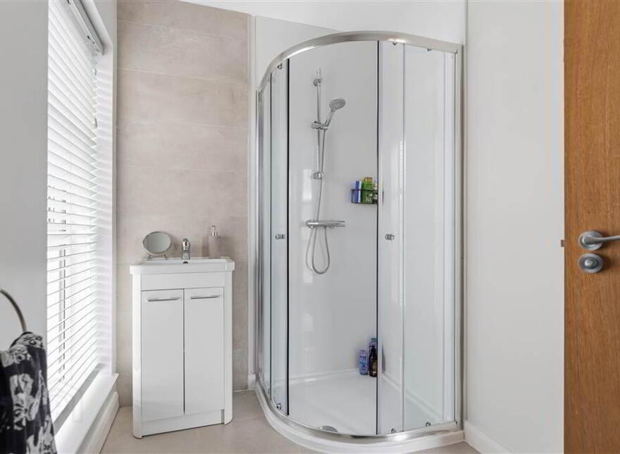 1 The Hollies, Ballymena, BT42 2HR
