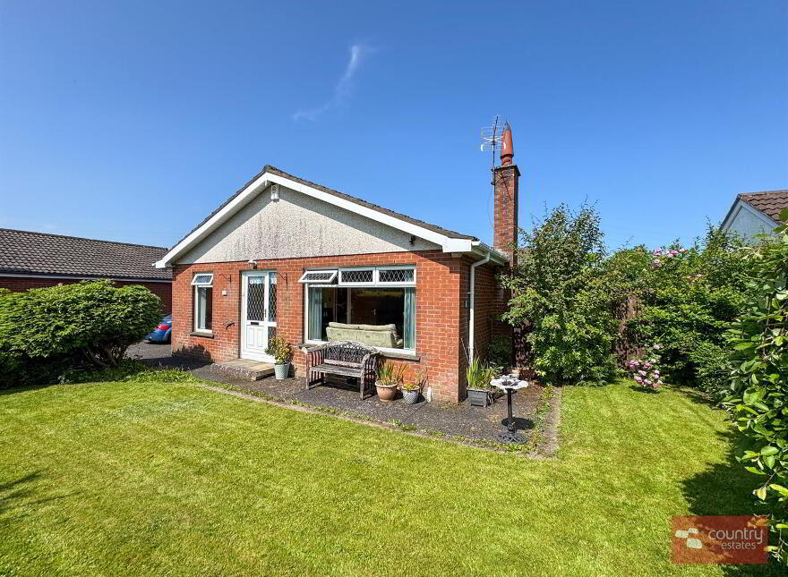14 Toberdowney Avenue, Ballynure, Ballyclare, BT39 9TN photo