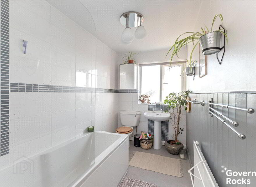 8 Bexley Parks, Bangor, BT19 7UT