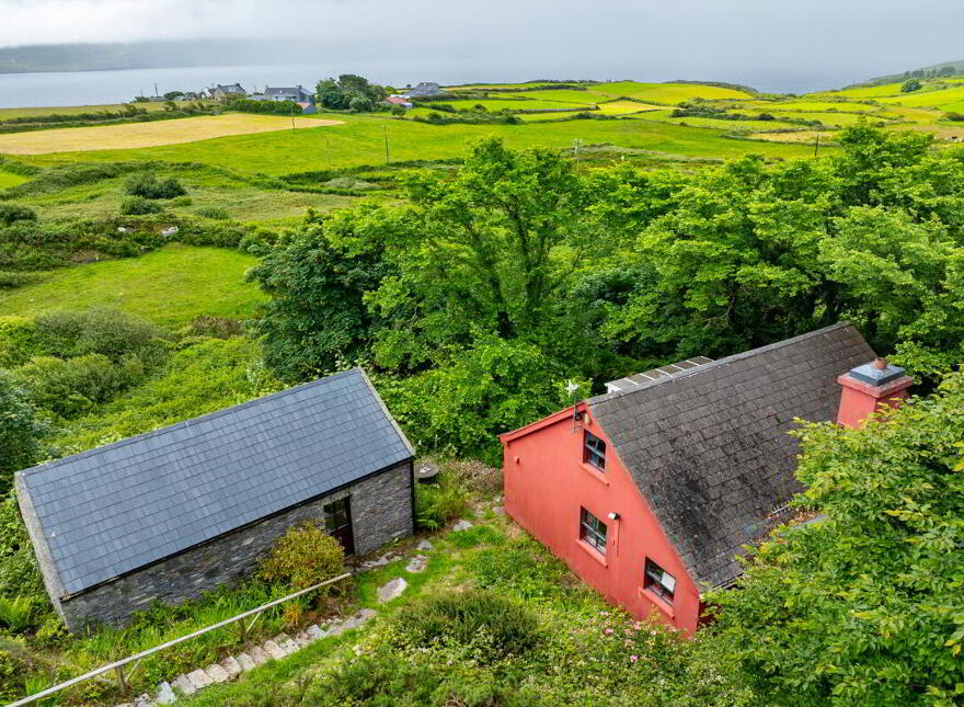Caher, Kilcrohane, P75Y159 photo