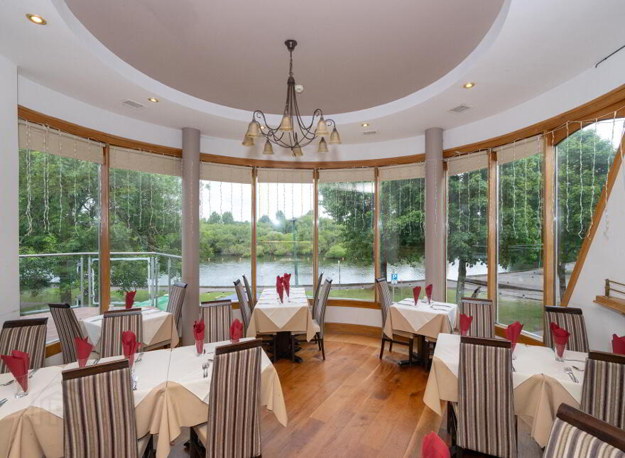 The Hawthorn Bar, Hartlands Avenue, Glasheen Road, The Lough, Cork
