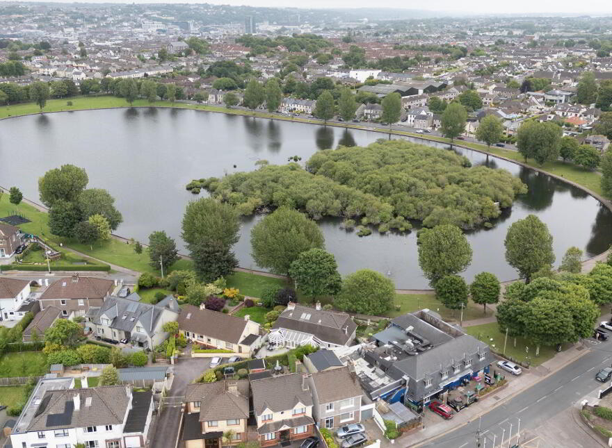 The Hawthorn Bar, Hartlands Avenue, Glasheen Road, The Lough, Cork