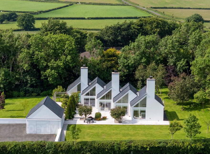 8 Whinknowe Road, Doagh, Ballyclare, BT39 0TH photo