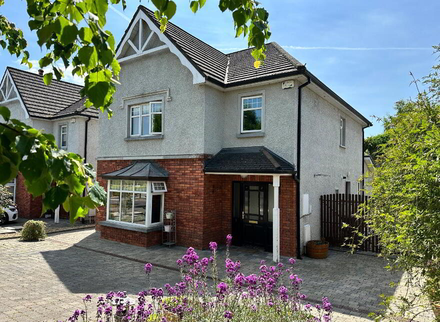 9 The Grange, Dunningstown Road, R95