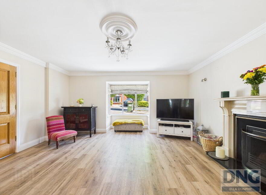 9 The Grange, Dunningstown Road, R95