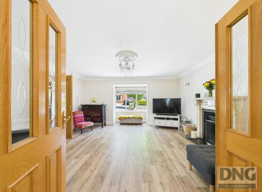 9 The Grange, Dunningstown Road, R95