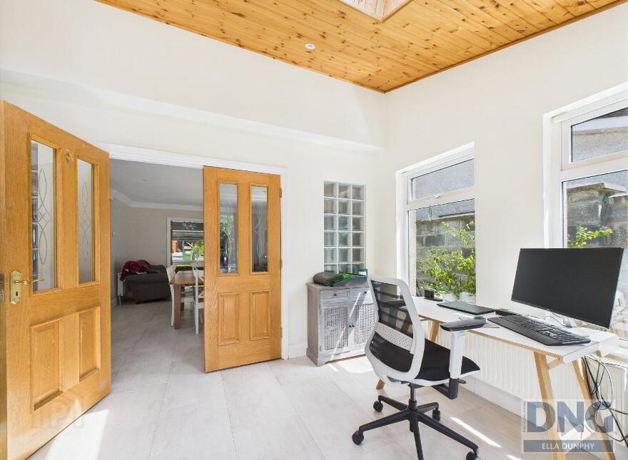 9 The Grange, Dunningstown Road, R95