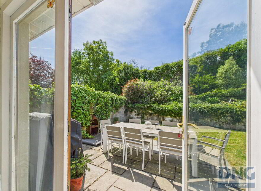 9 The Grange, Dunningstown Road, R95