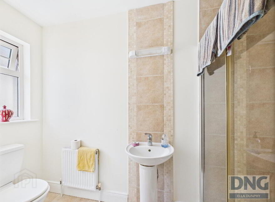 9 The Grange, Dunningstown Road, R95