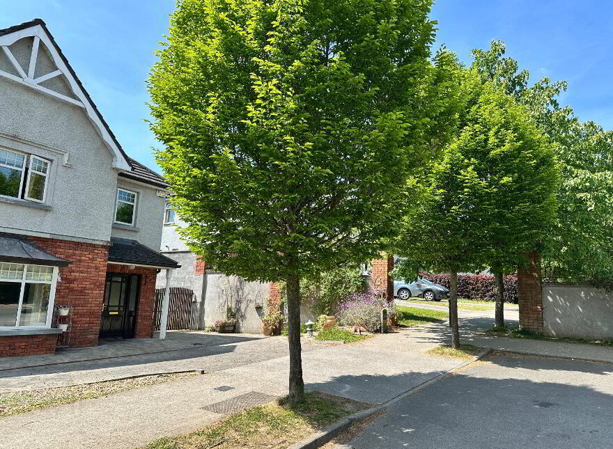9 The Grange, Dunningstown Road, R95