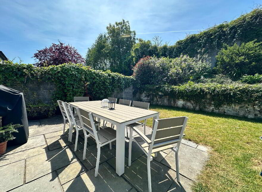 9 The Grange, Dunningstown Road, R95