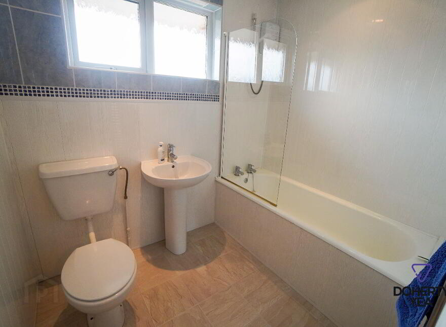 15 Craigowen Road, Carrickfergus, BT38 7NE