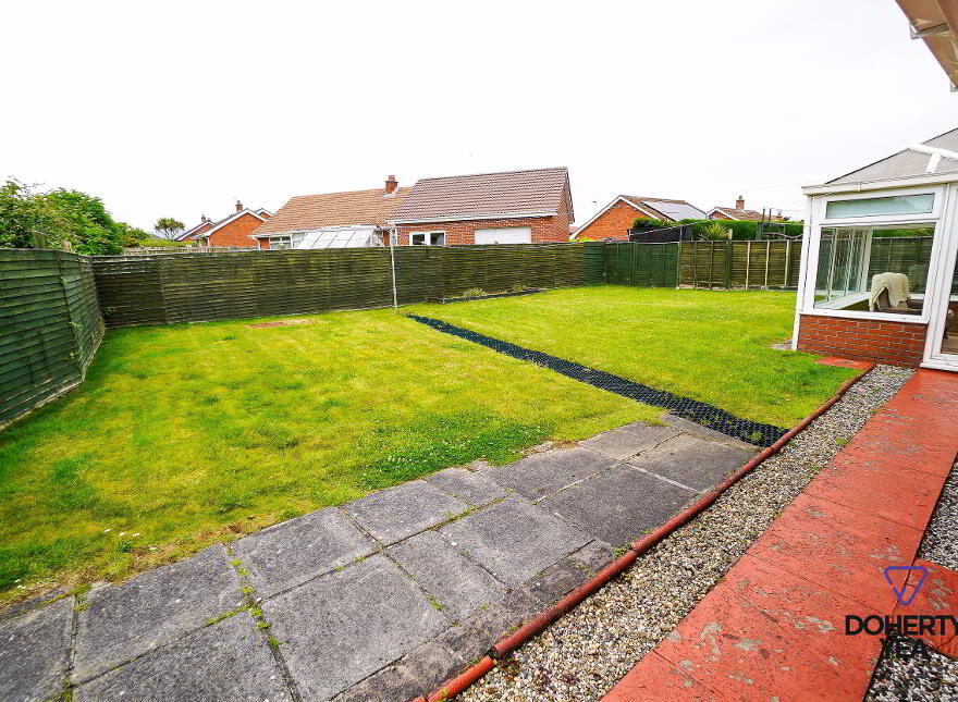 15 Craigowen Road, Carrickfergus, BT38 7NE