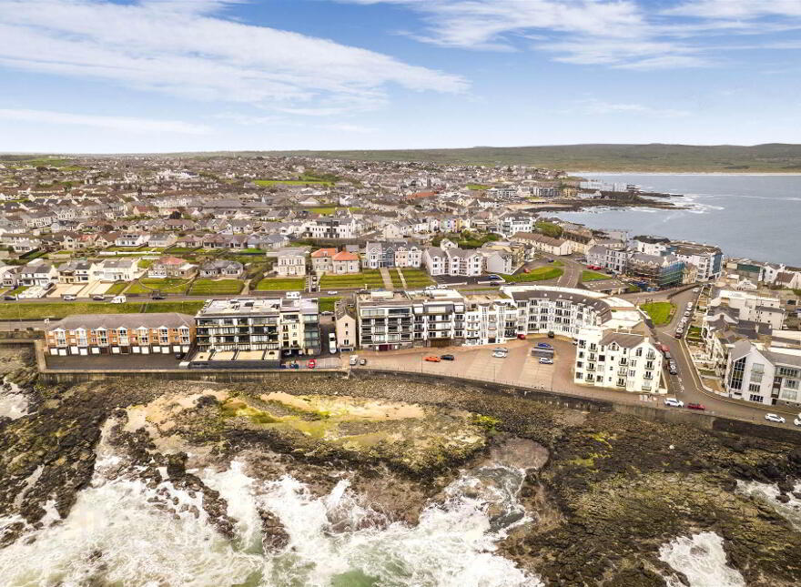 32 Atlantic Circle, Portstewart, BT55 7BD photo